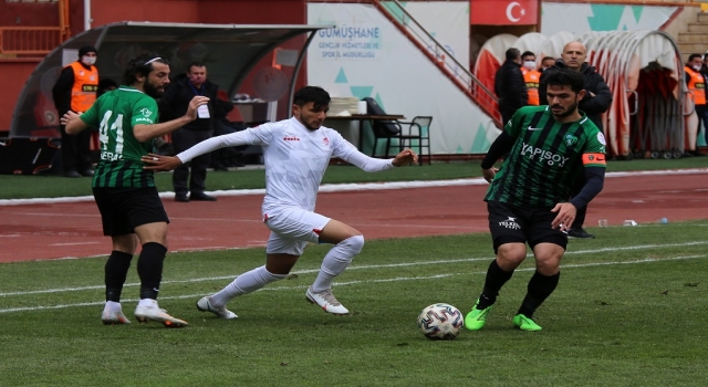 Misli.com 2. Lig Beyaz Grup'ta mücadele eden Gümüşhanespor, sahasında konuk ettiği Kocaelispor’u 1-0 mağlup etti.