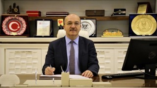 Rektör Prof. Dr. Halil İbrahim Zeybek, Berat Kandilİ Mesajı
