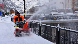 Gümüşhane Belediyesi Kar Temizliği Çalışması Yaptı